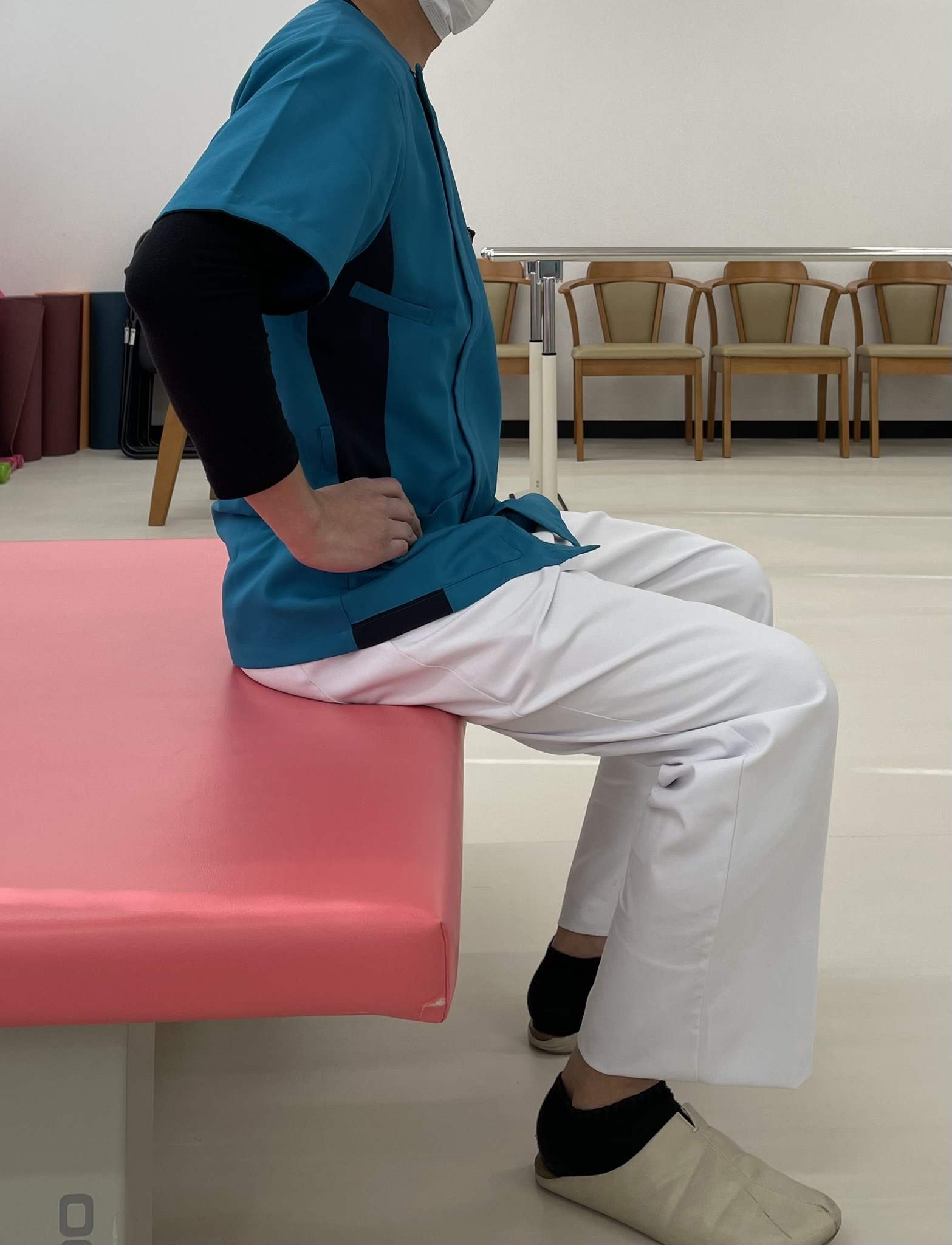 記事 座ってできる腰痛運動！のアイキャッチ画像